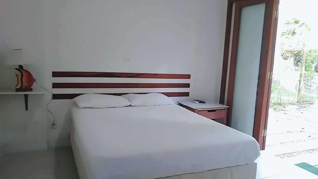 Villa Felix Suites E Chales Ubatuba Eksteriør bilde