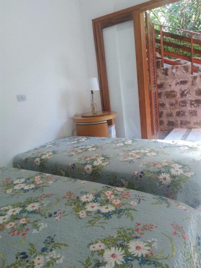 Villa Felix Suites E Chales Ubatuba Eksteriør bilde
