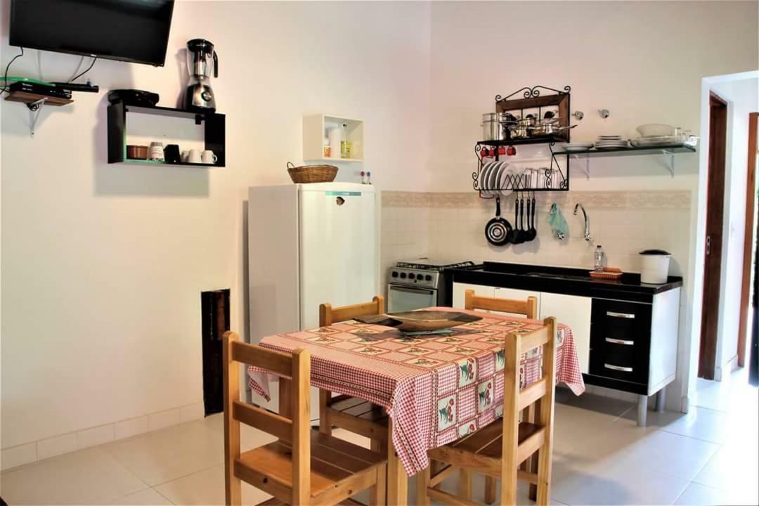 Villa Felix Suites E Chales Ubatuba Eksteriør bilde